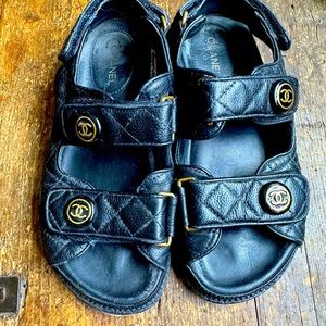 Chanel Dads Leather Sandals Black 37C